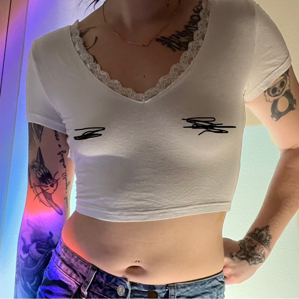 white lace t shirt